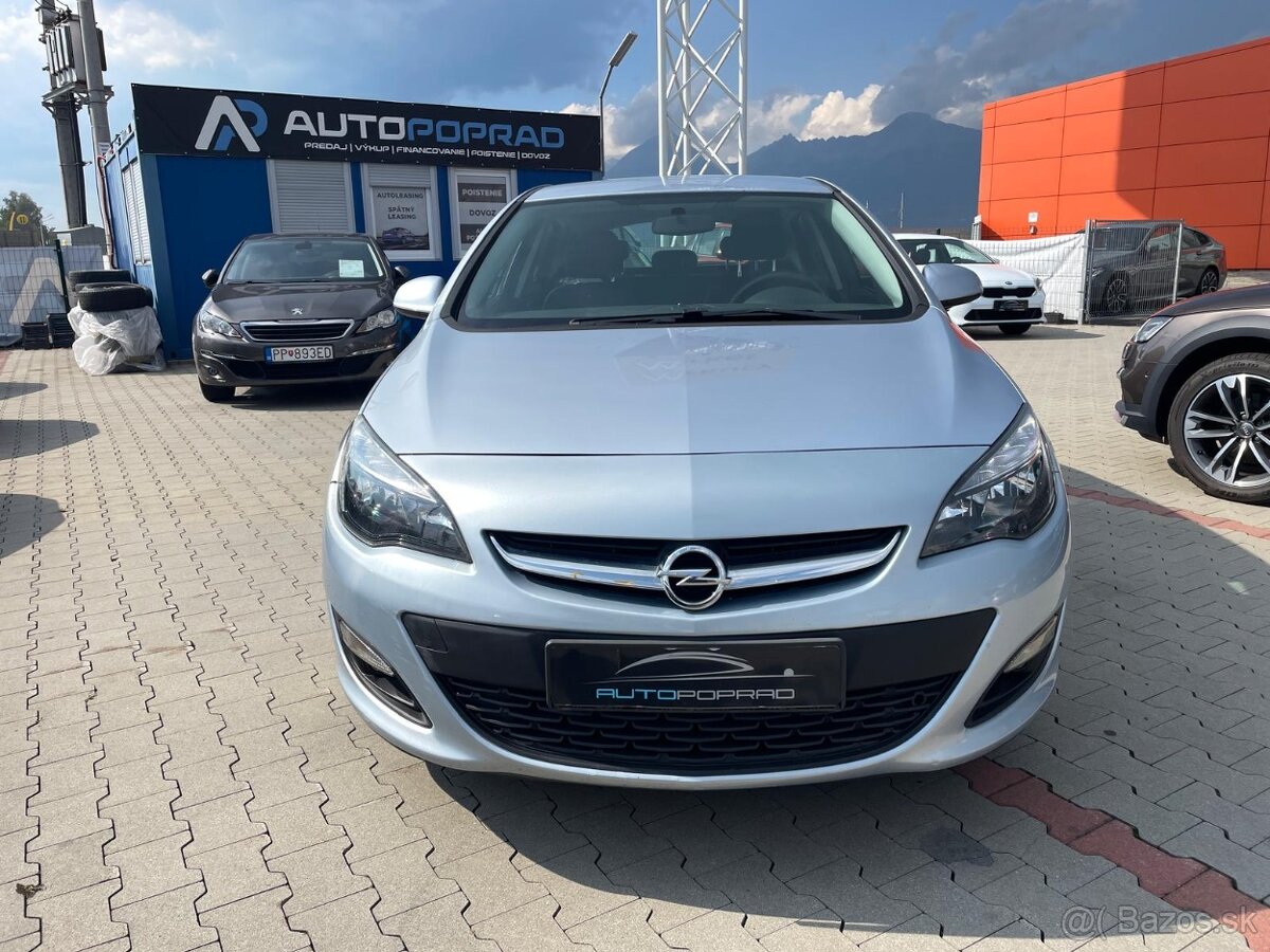 OPEL ASTRA, 1.majitel, kupovane na SR, 118900 KM, TOP STAV