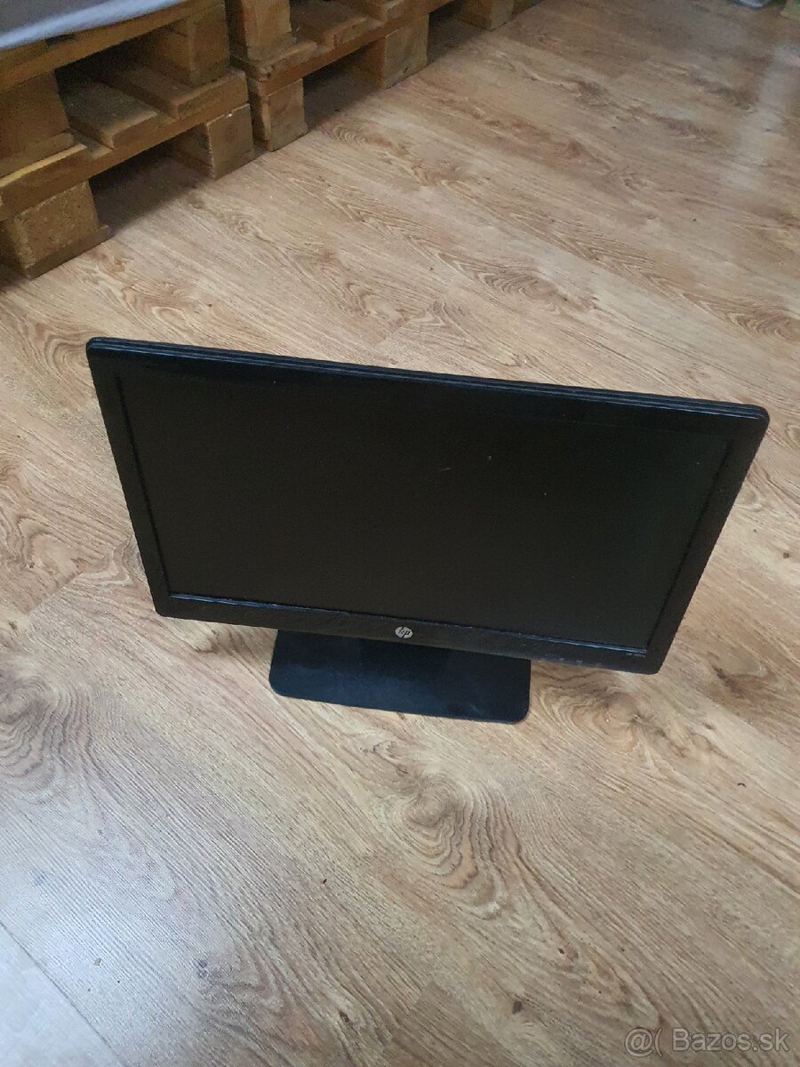 Monitor LCD 20"