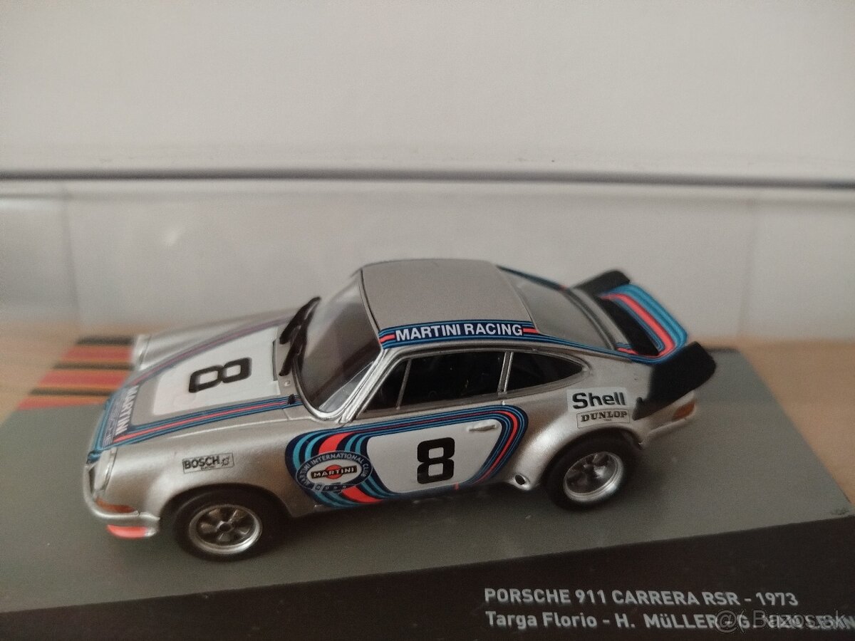 Predam model auta Porsche 911 carrera 1:43.