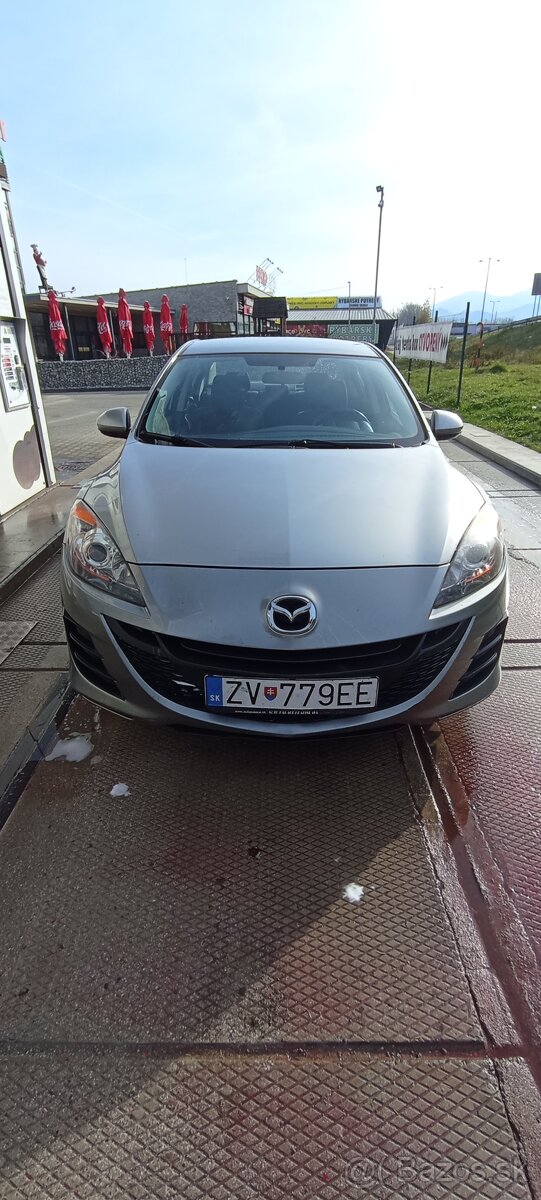 Mazda 3 ,1,6 benzín 77kW