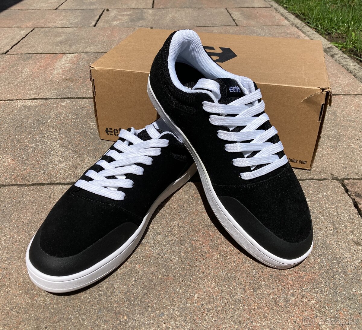 Etnies Marana black/white 45,5 nové