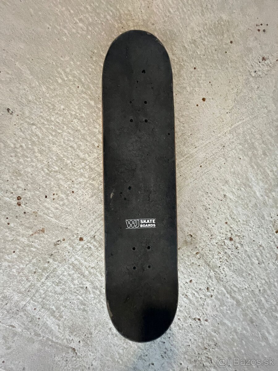 WJ skateboard