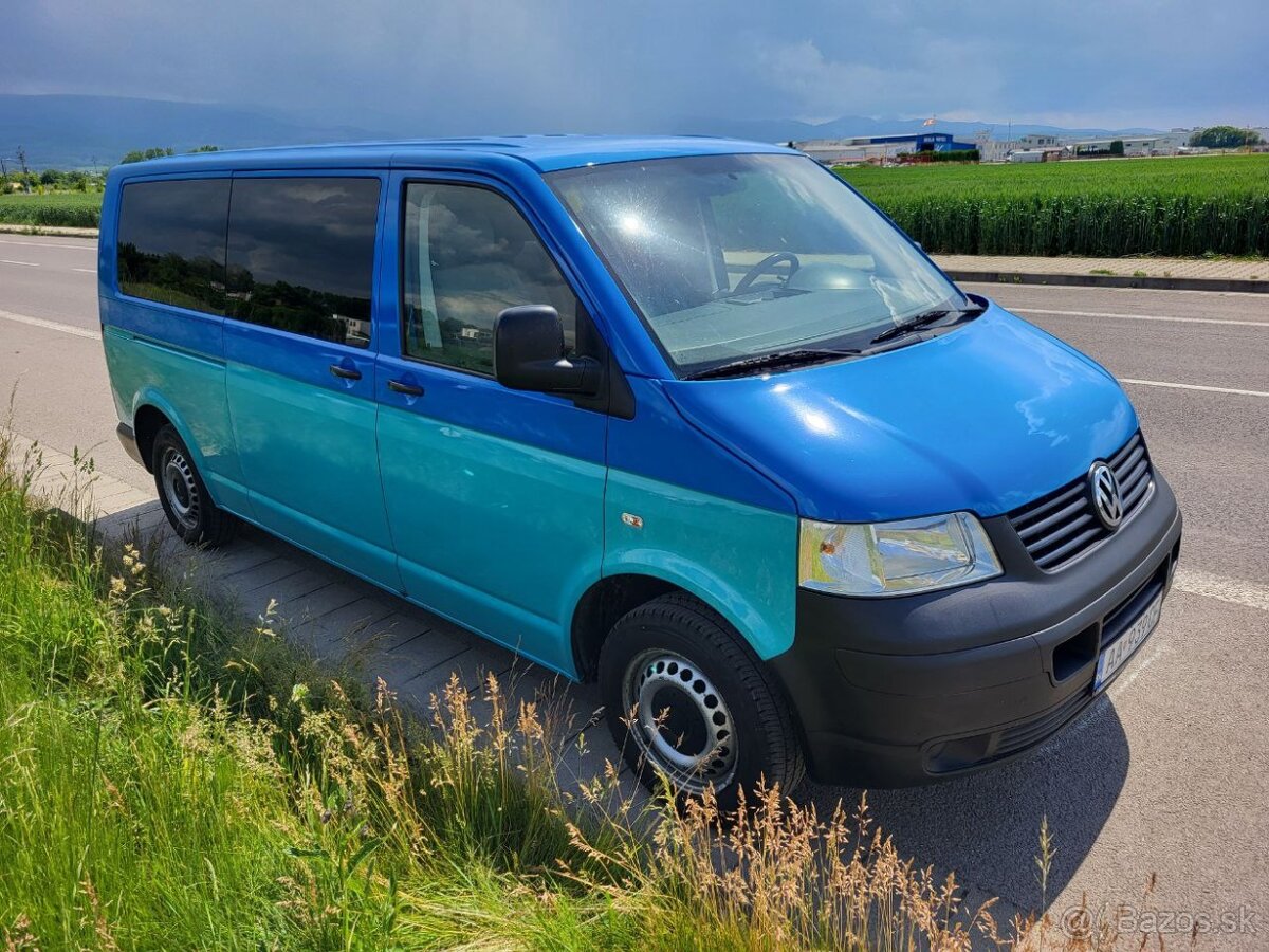 VW T5 transporter long 8-miestny