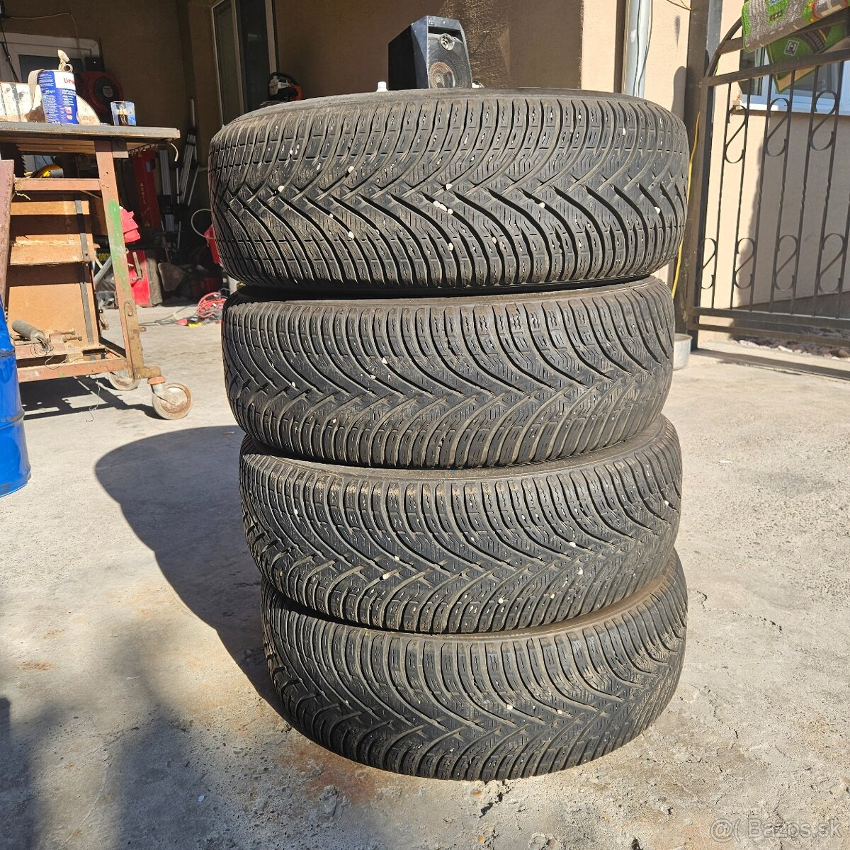 215/65 r16