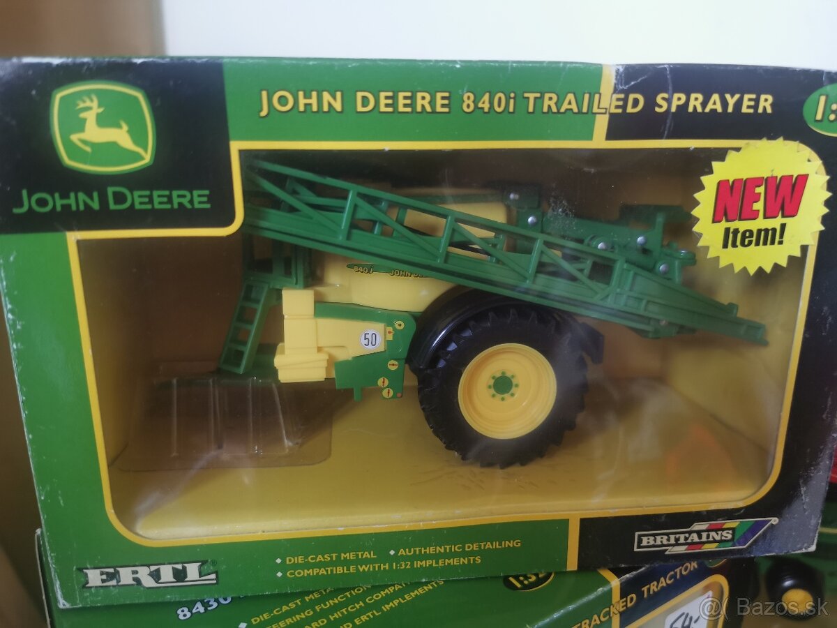 Model postrekovac john deere 1:32 britains