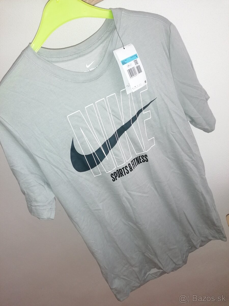 nike športové tričko