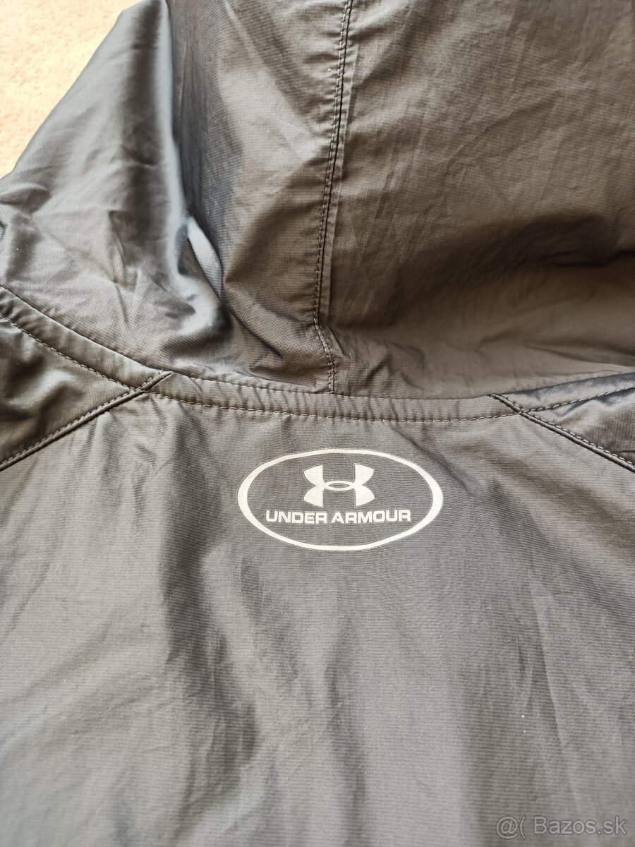 športová bunda Under Armour