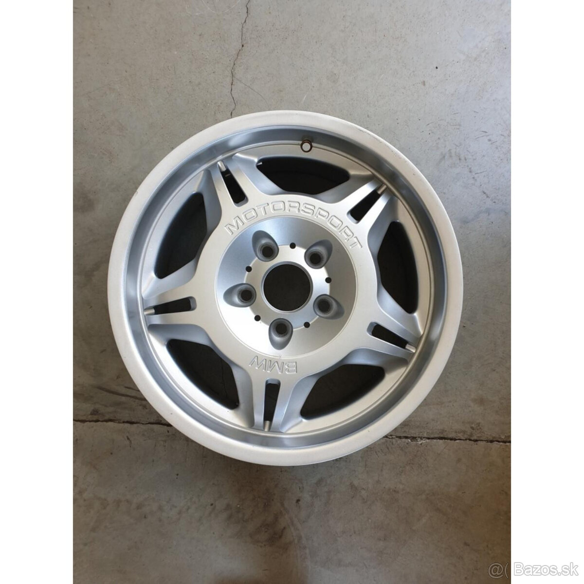 1kus BMW E36 disk 5x120 R17 ET41