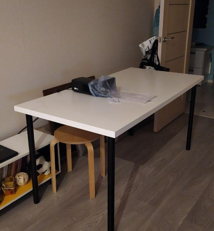 Ikea stôl LAGKAPTEN / ADILS