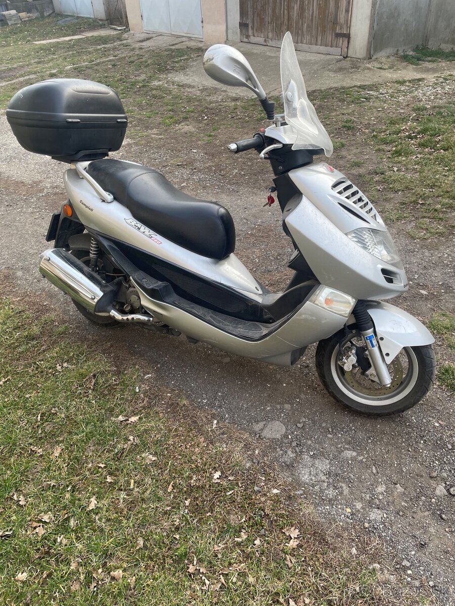 Scooter Kymco 250