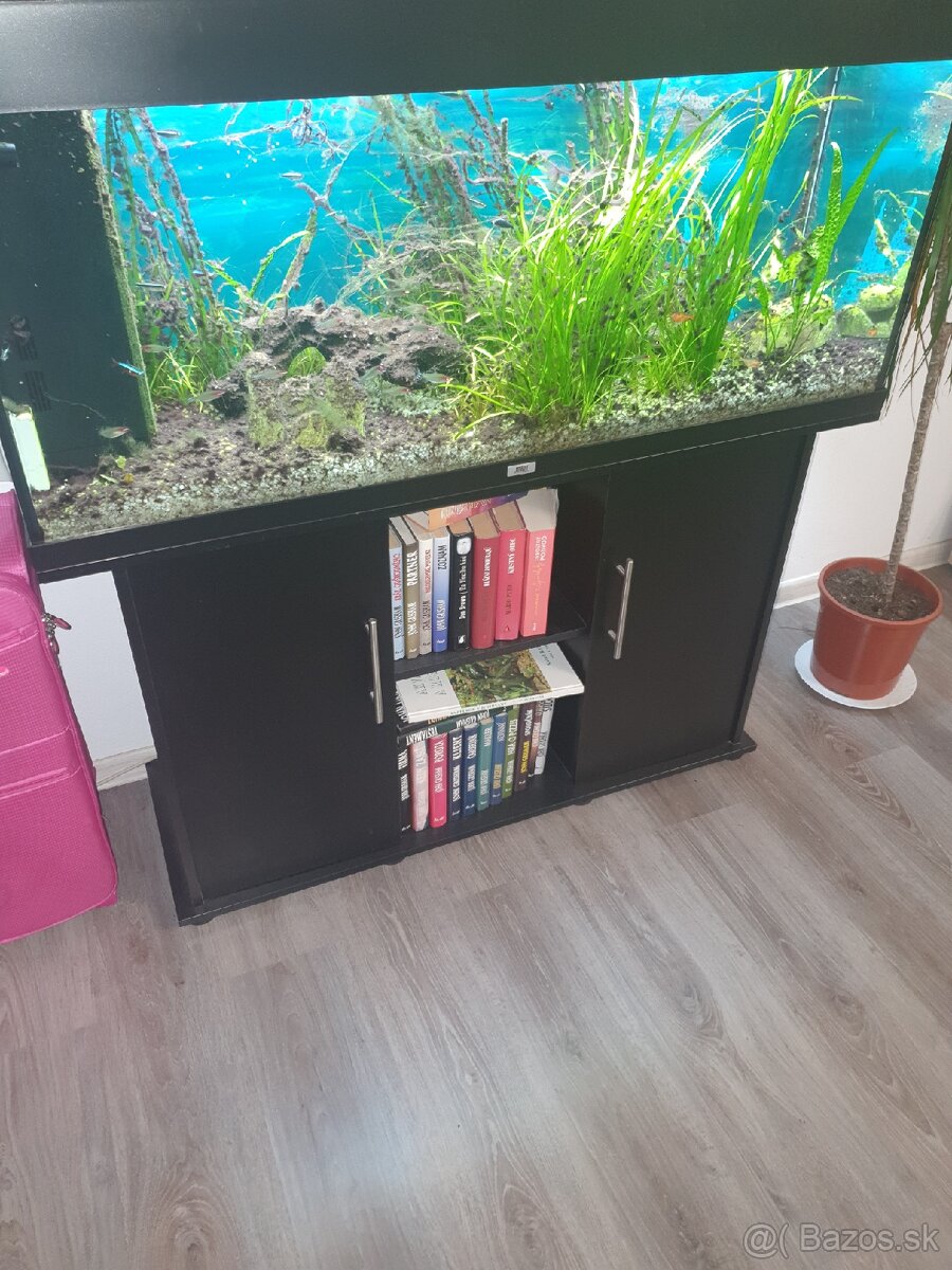 Akvarium 240 l