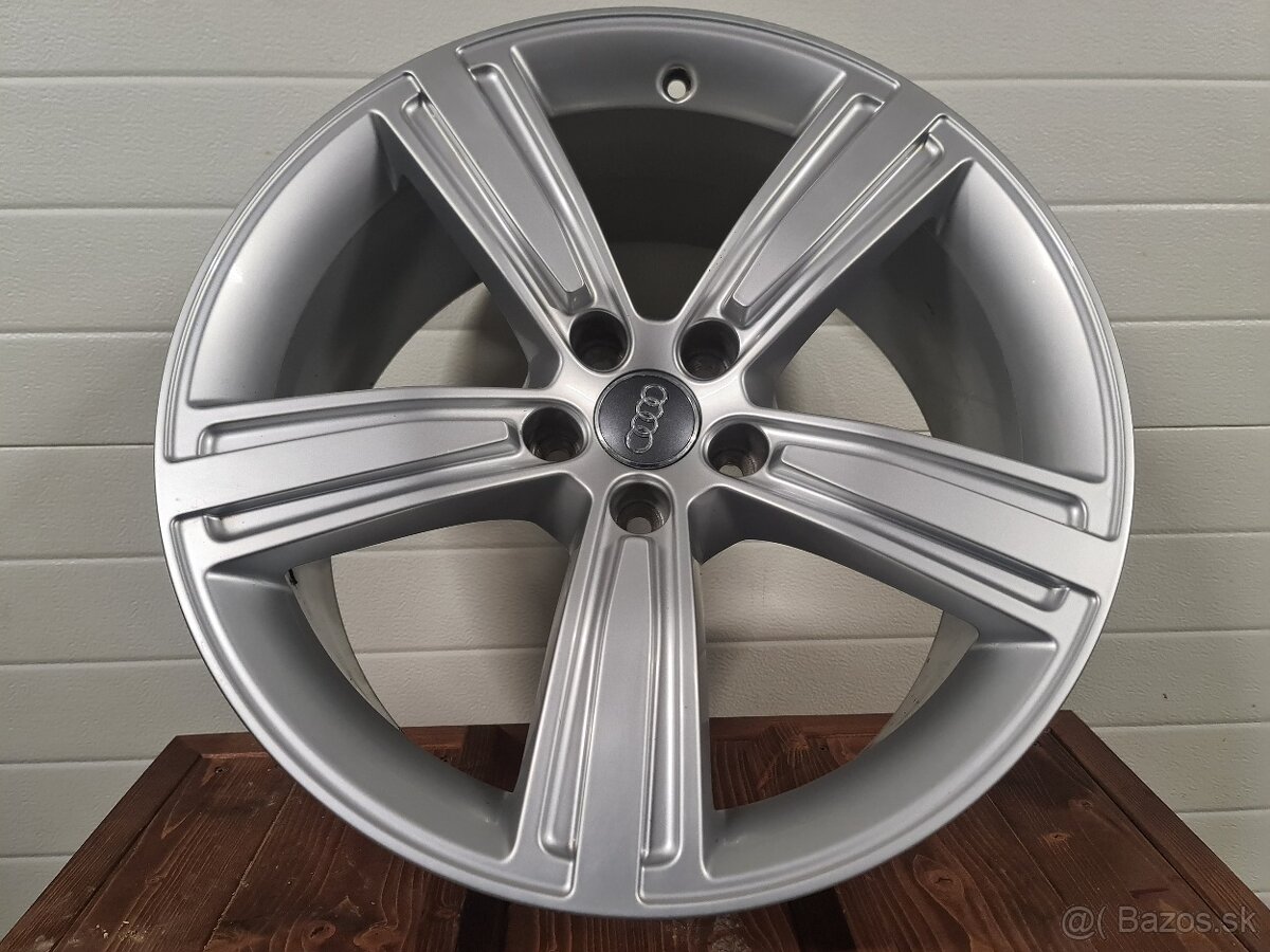 5X112 R19 AUDI 8,0J ET32 ALU DISKY