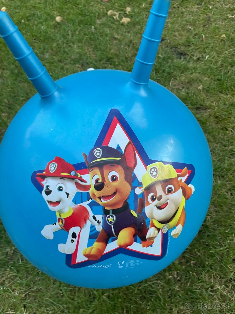 Skákacia lopta paw patrol