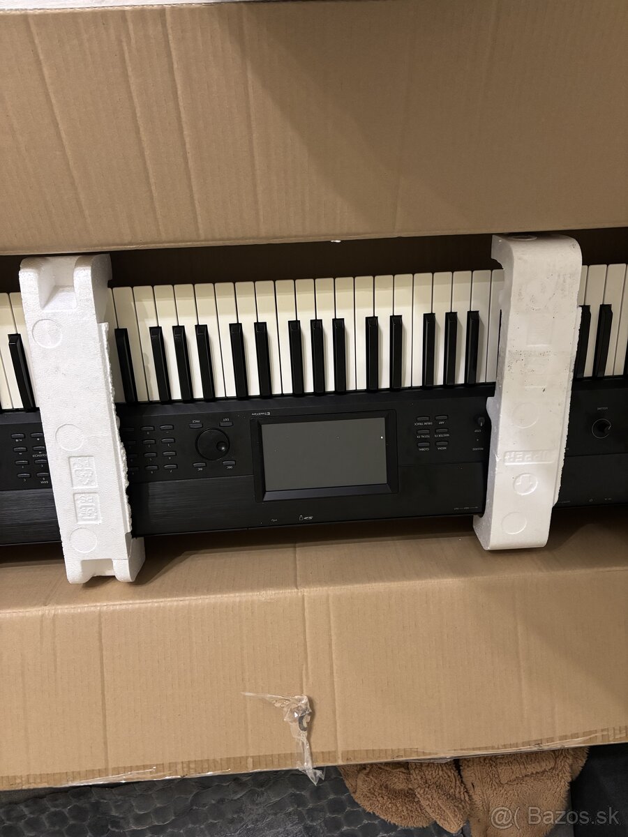 Korg krome EX 73