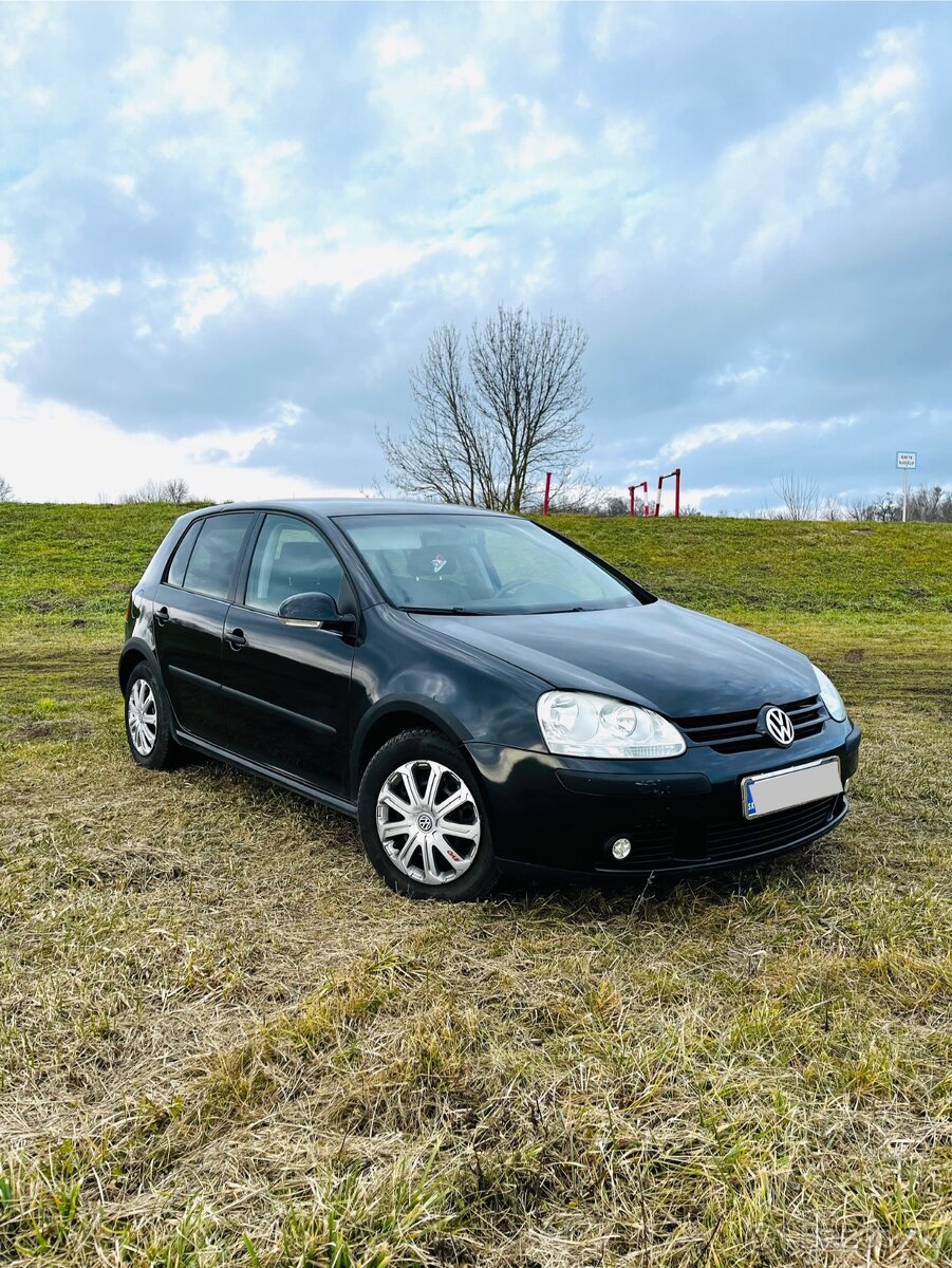 Volkswagen Golf V