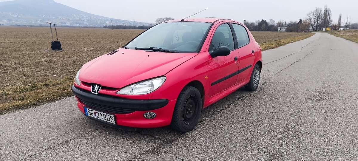 Predám Peugeot 206 1.1