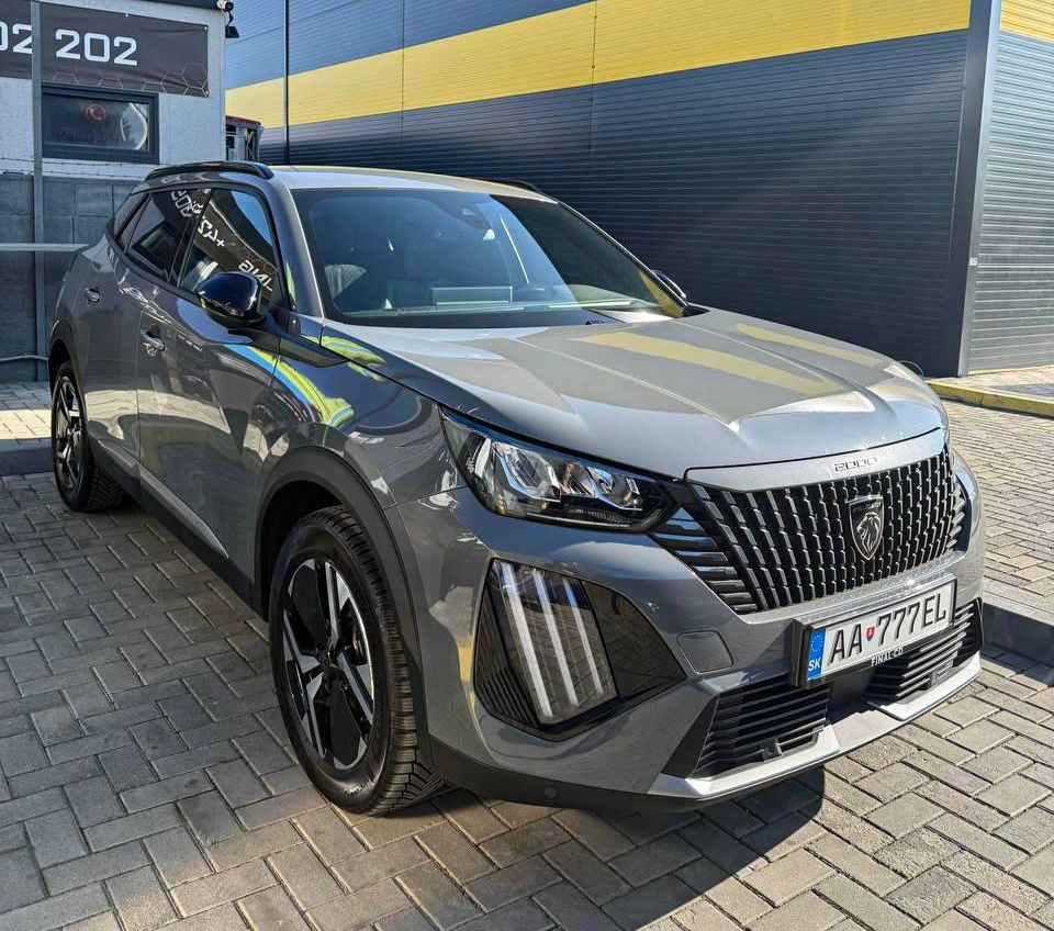 Peugeot 2008 ALLURE PACK 1.2PureTech  ZÁRUKA  DO ROKU 2028