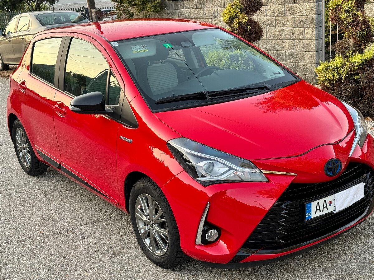 Toyota Yaris 1.5 Hybrid Style e-CVT 27000km