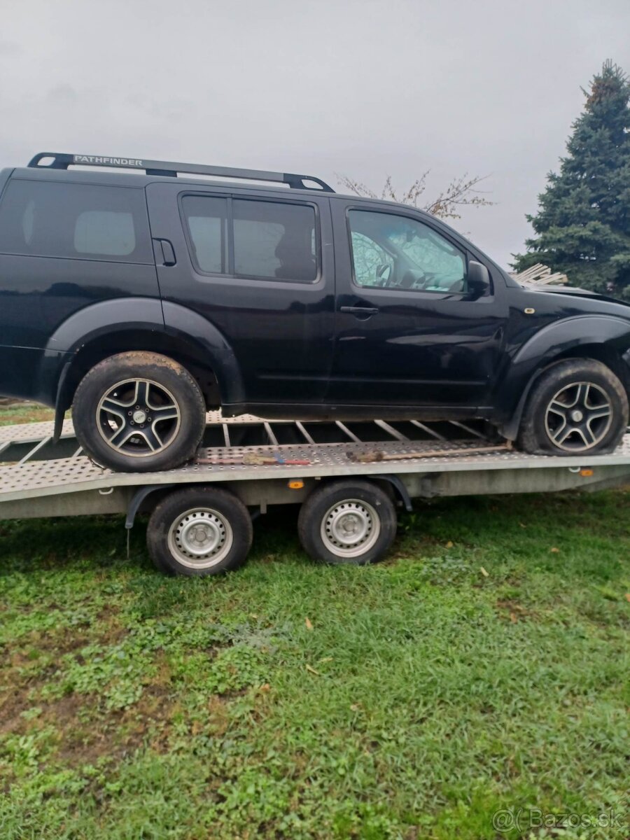 Rozpredam Nissan Pathfinder 2.5Dci 128kw