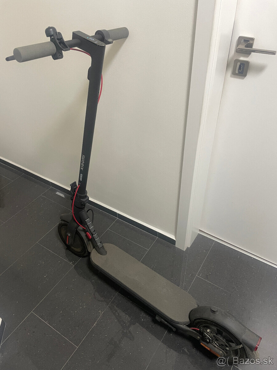 Xiaomi scooter 4