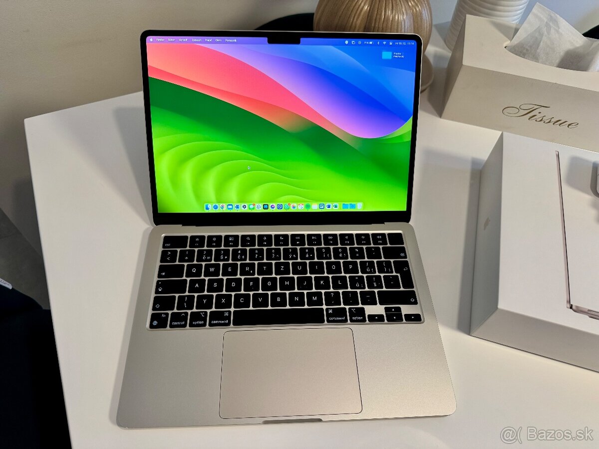 Apple Macbook Air s M2 Starlight - 100% STAV - AKO NOVÝ