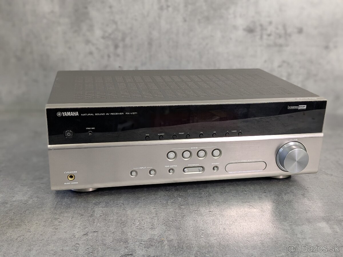 YAMAHA RX-V 371 AV receiver 5 kanálov, 5x100W