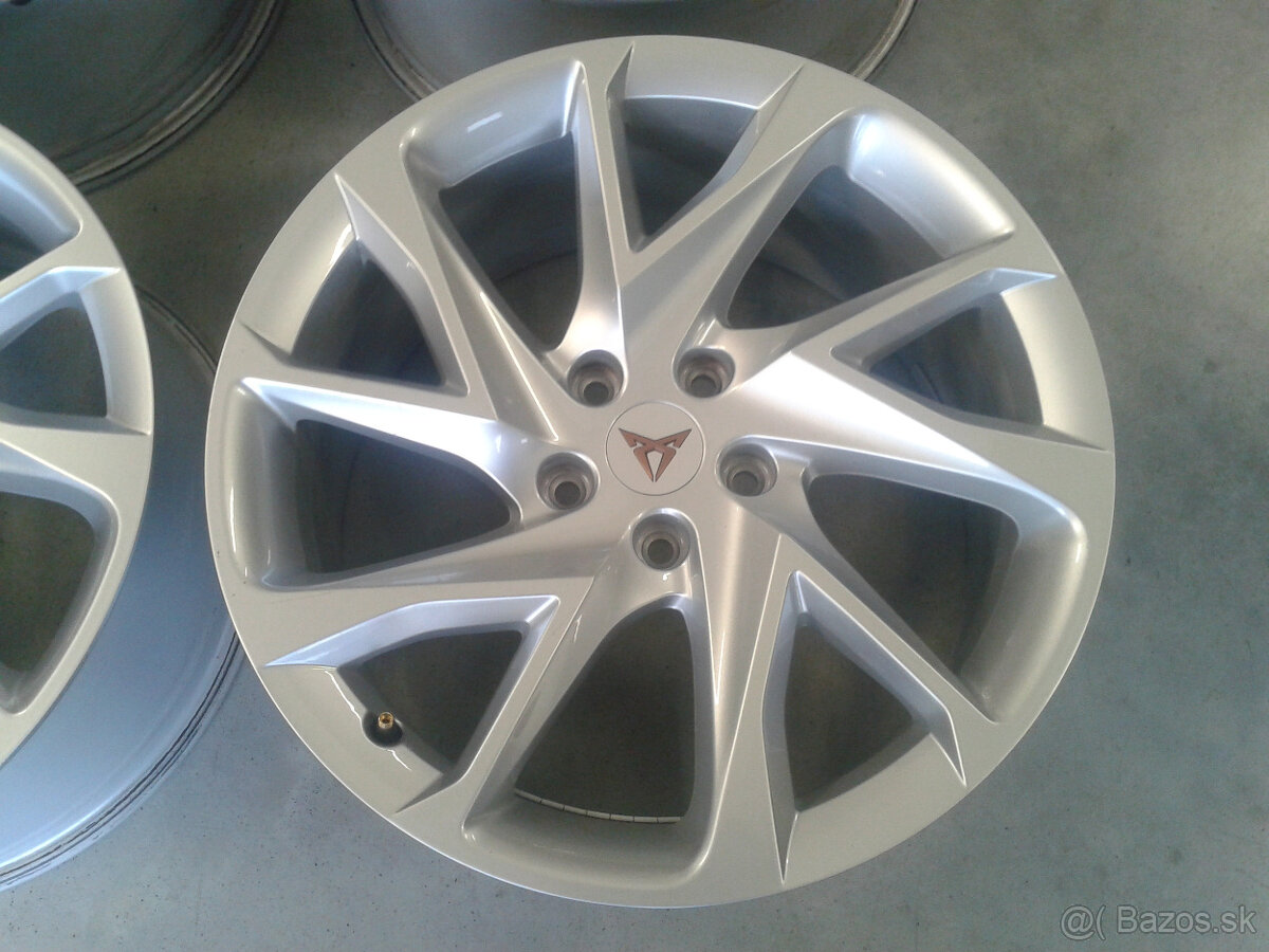 ALU disky 5x112 R18 8J ET40 ORIGINAL SEAT CUPRA FORMENTOR