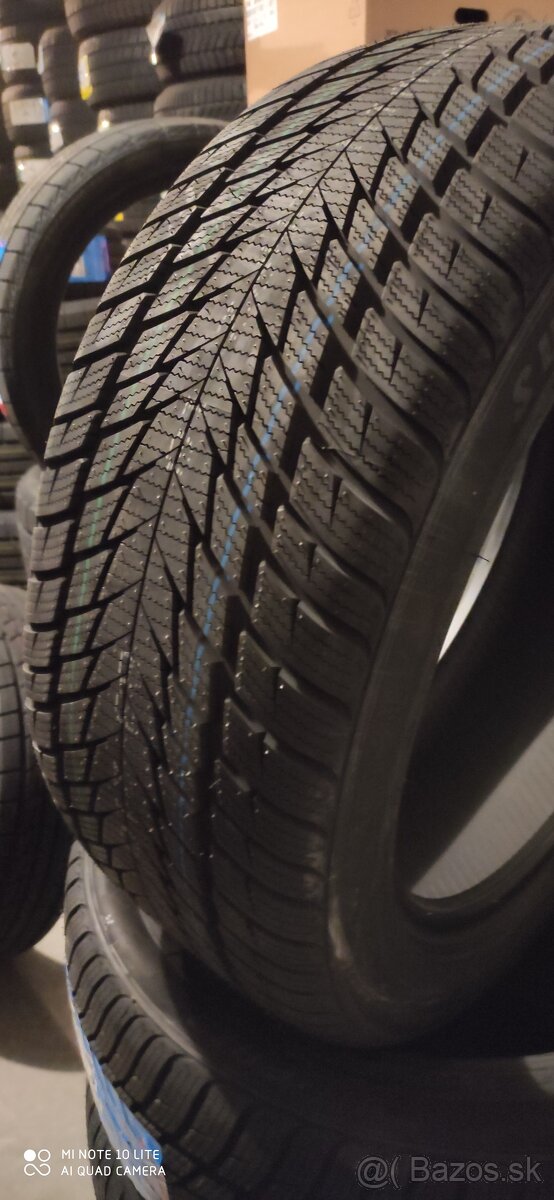 Zimné pneumatiky 235/45 R18