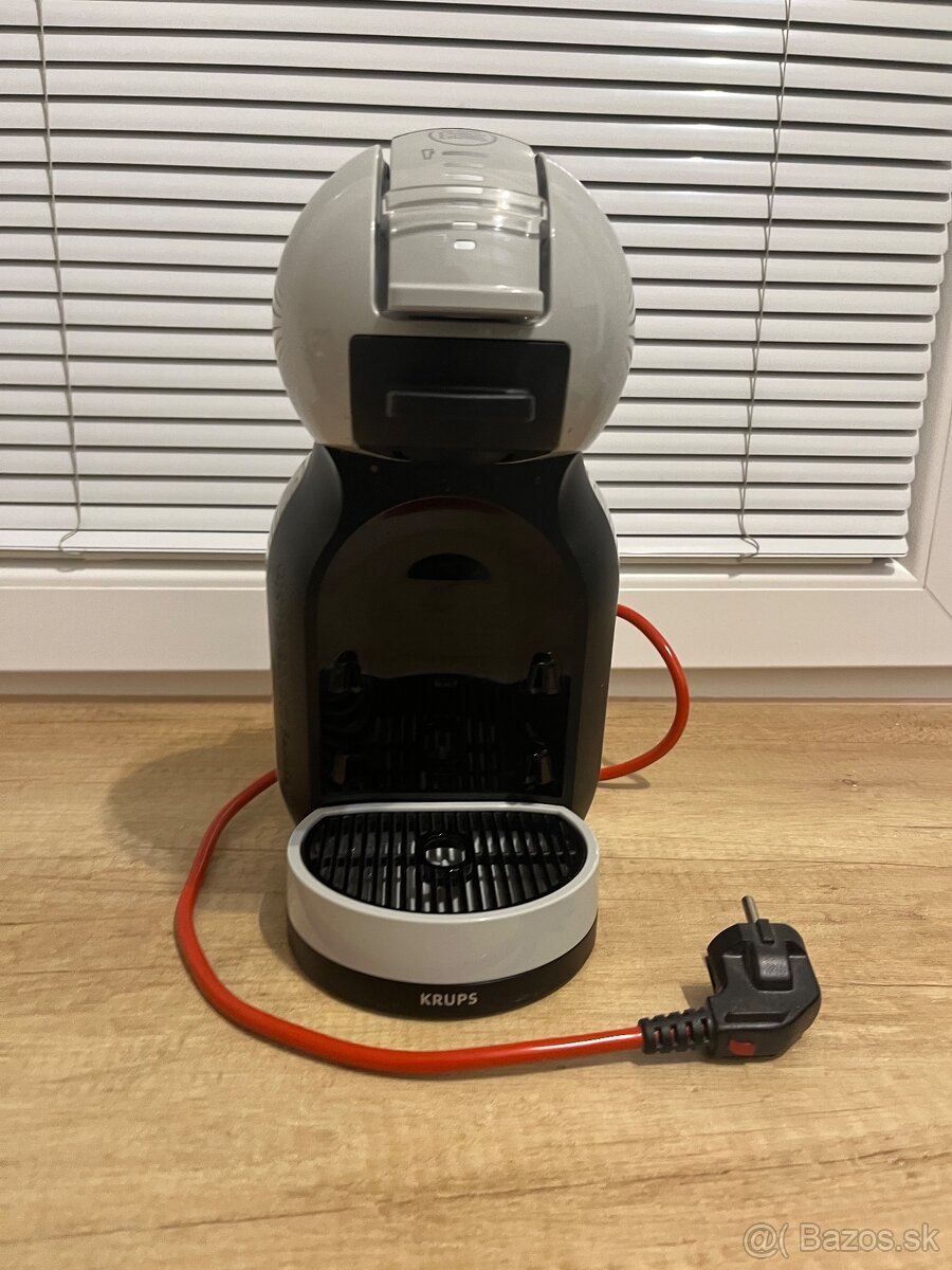 dolce gusto kapsulovy kavovar