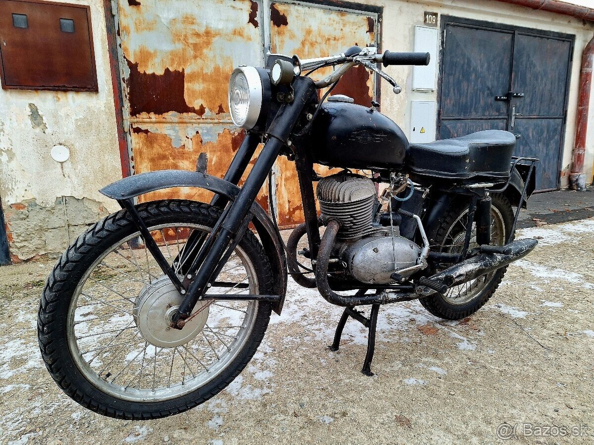 Jawa 250/579  Libeňák, švéd