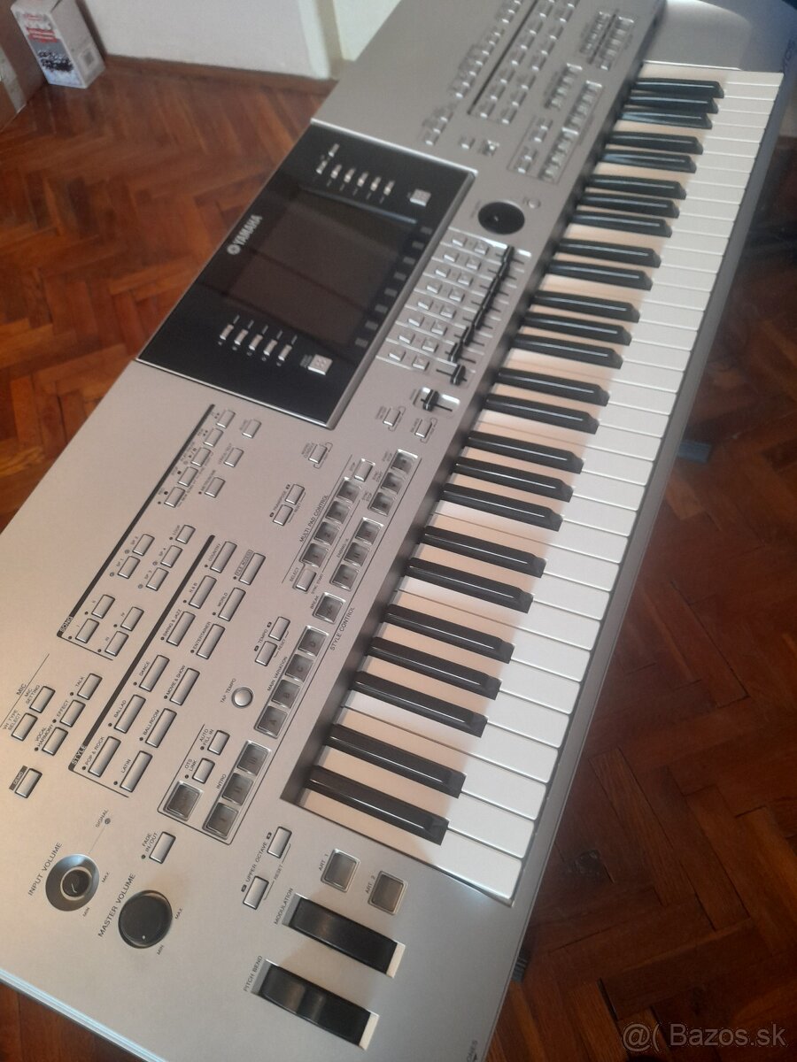 Yamaha tyros 3