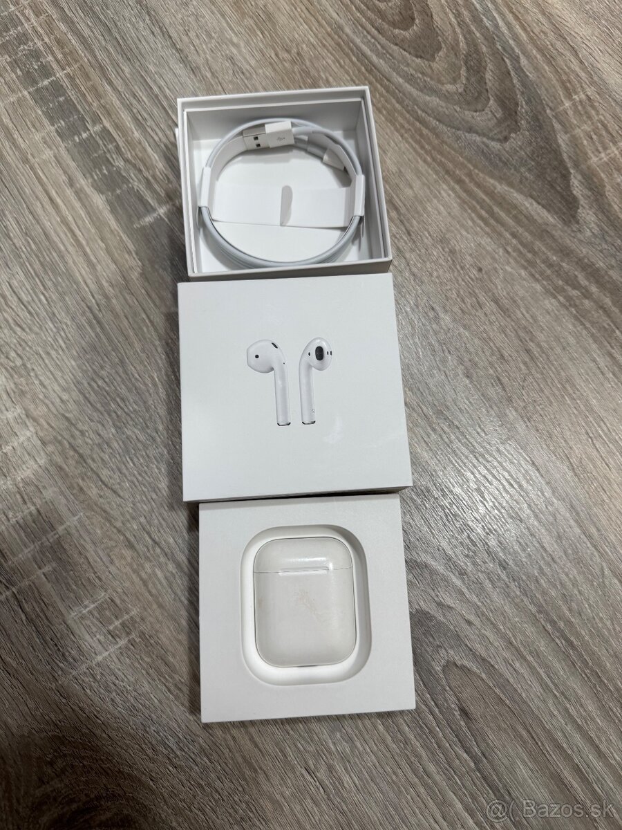 Apple AirPods 2