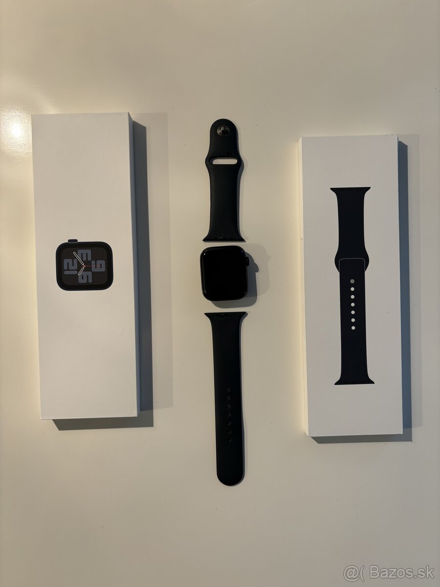 Apple Watch SE (Gen 2) 44mm Midnight