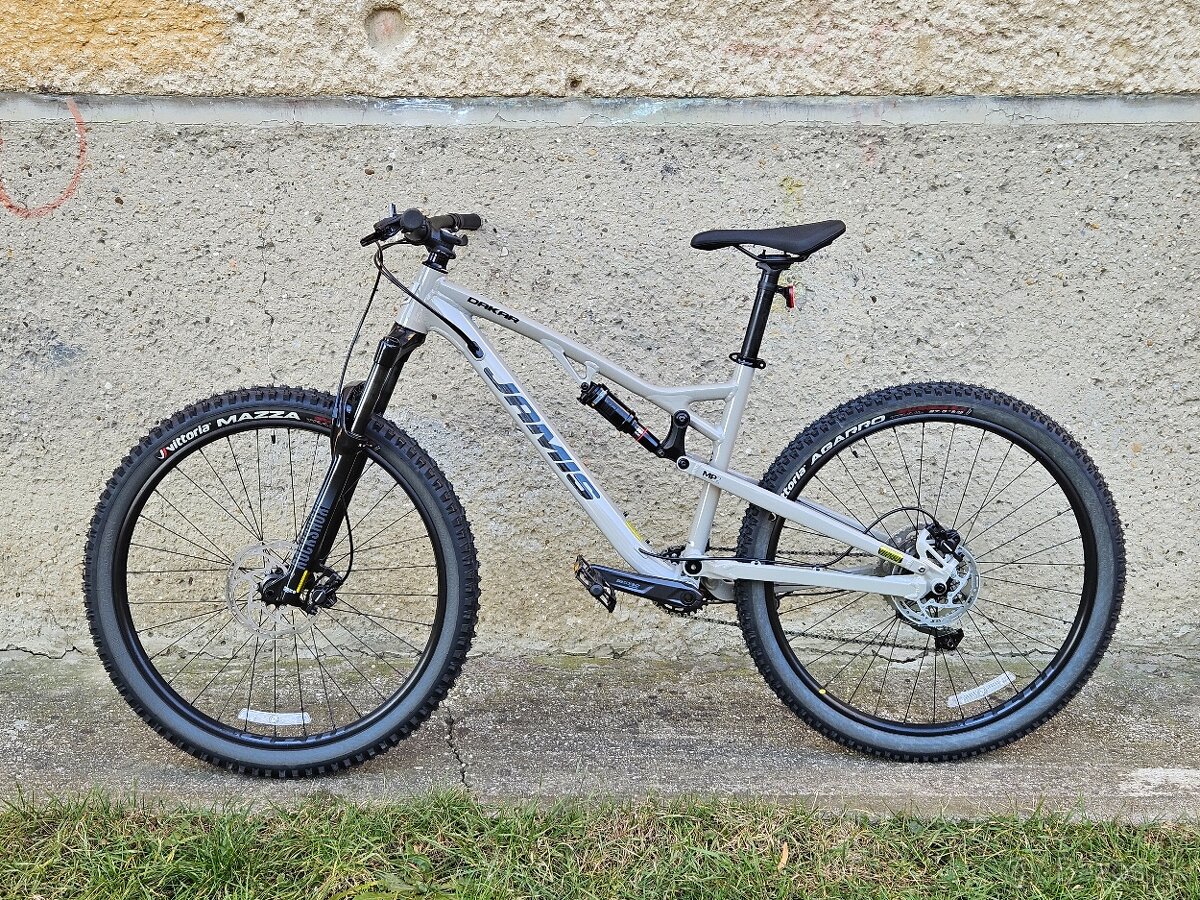 Predám bicykel Jamis Dakar 27,5" veľ. M