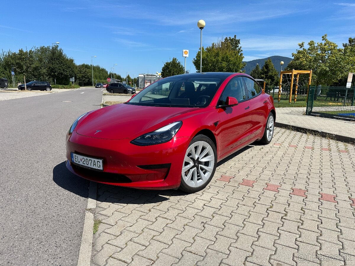 Tesla Model 3 Standard Range RWD LFP 60