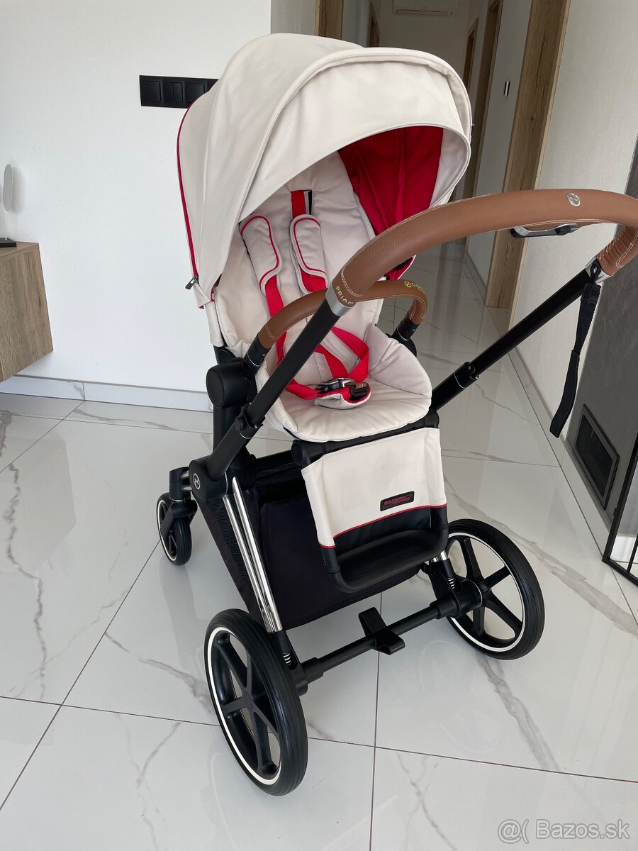 Cybex priam Ferrari