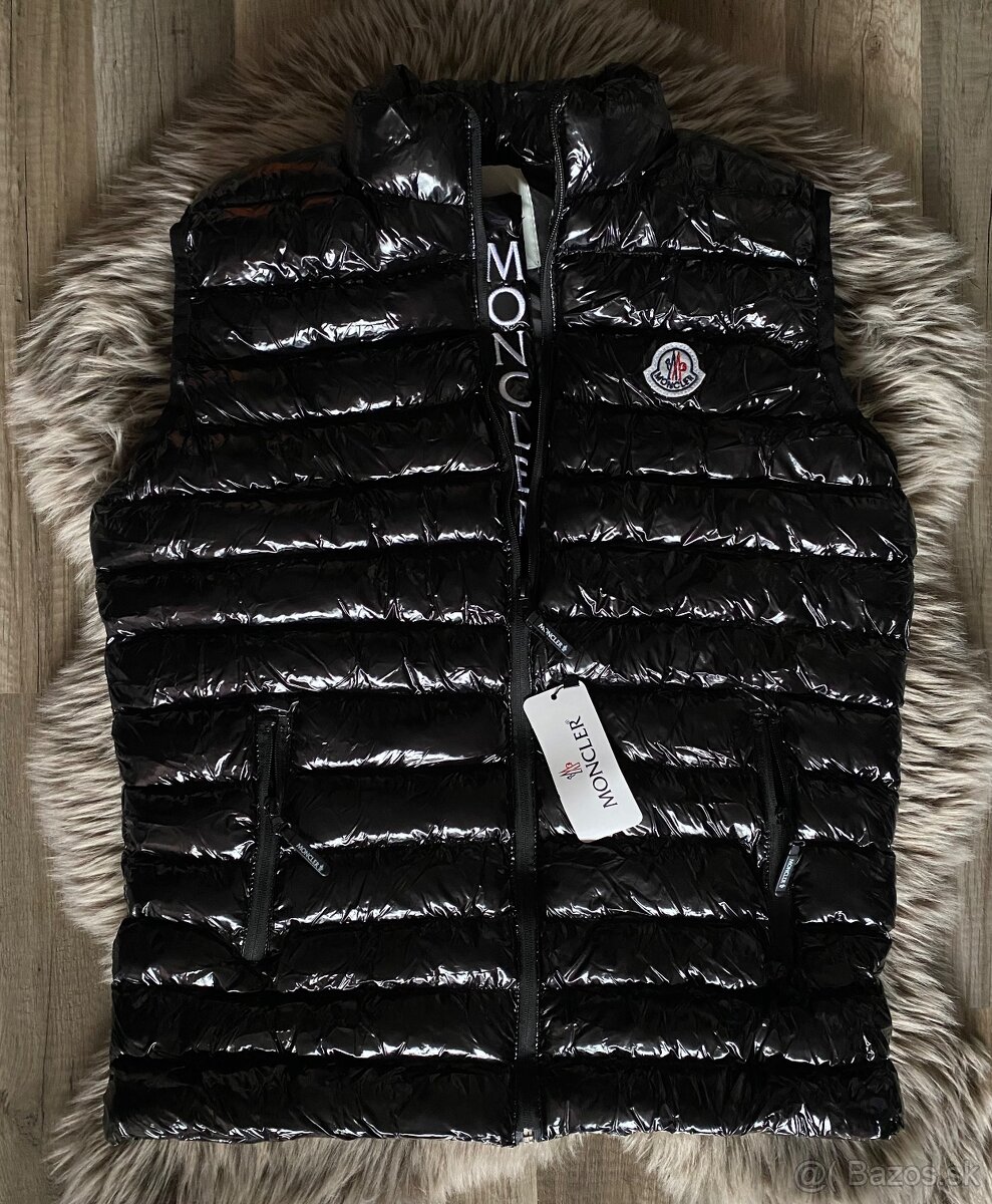 Vesta moncler L