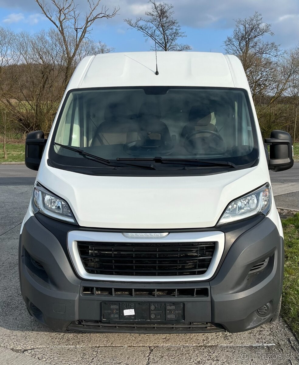 Peugeot Boxer 2.0 Blue-HDi 335 L3H2 Pro Avantage Edition