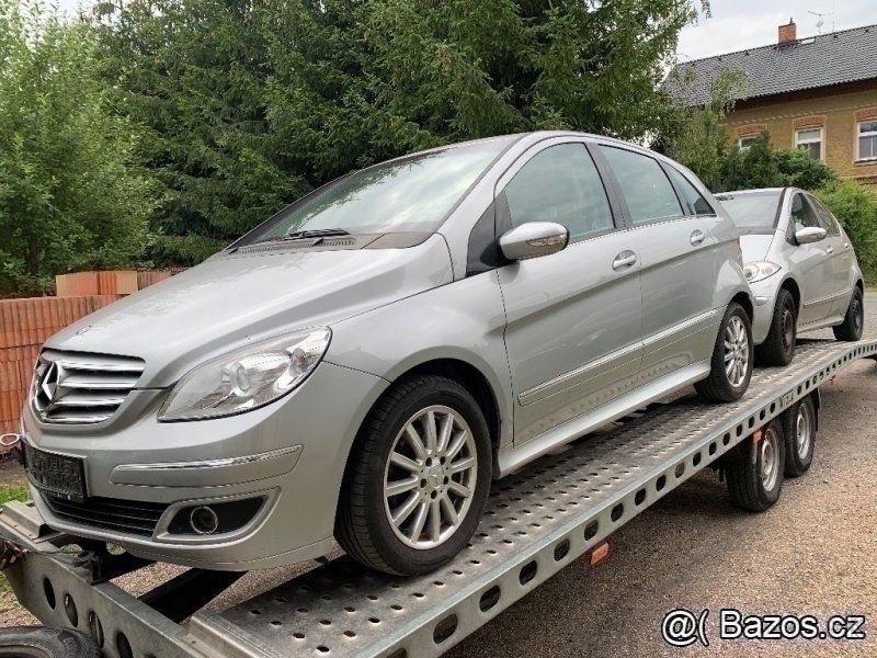 Mercedes Benz B - Klasse w 245 na náhradní díly