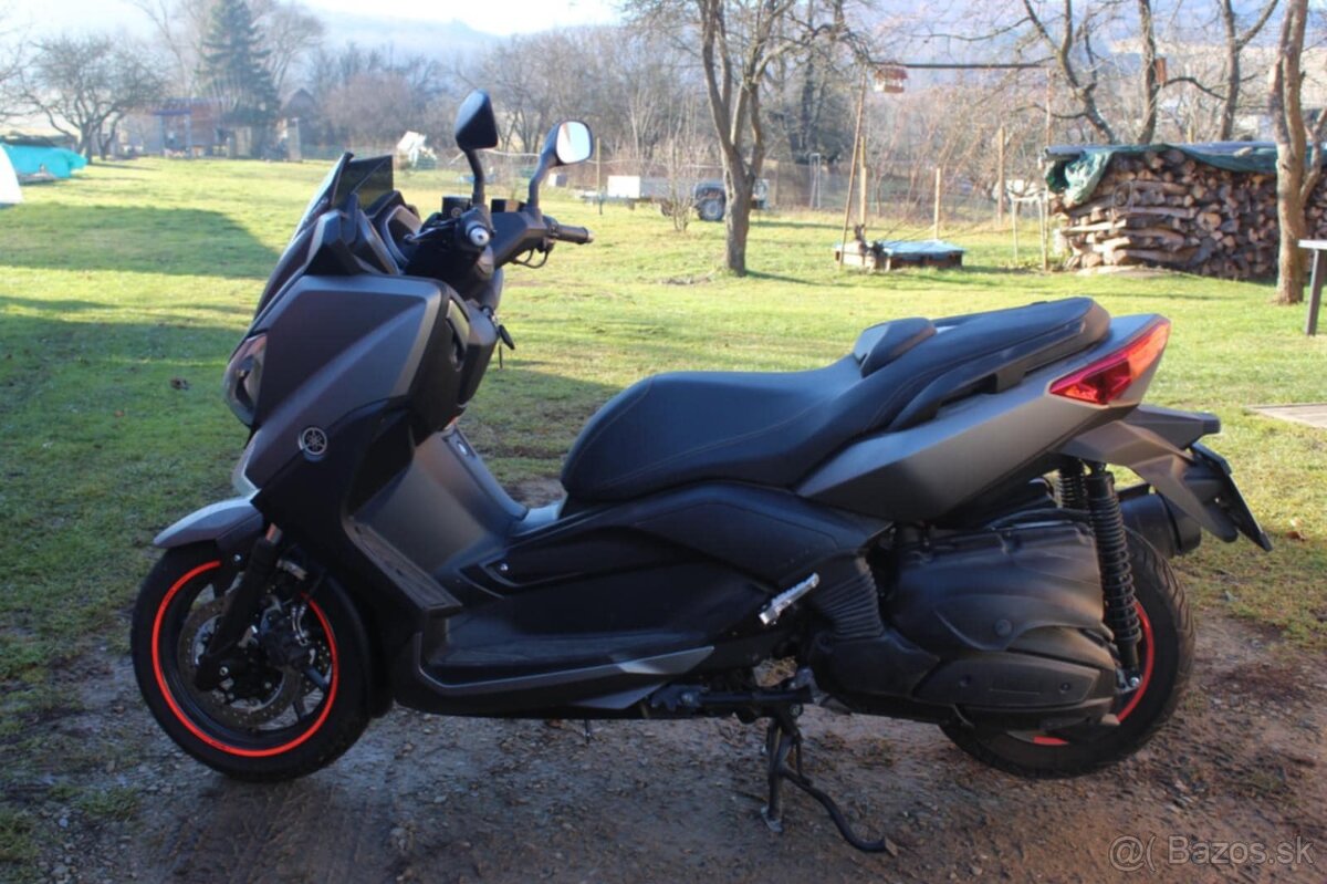 YAMAHA Xmax 400