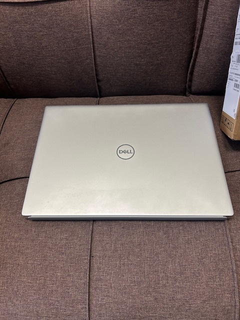 Notebook Dell Inspiron 16(5620) Silver