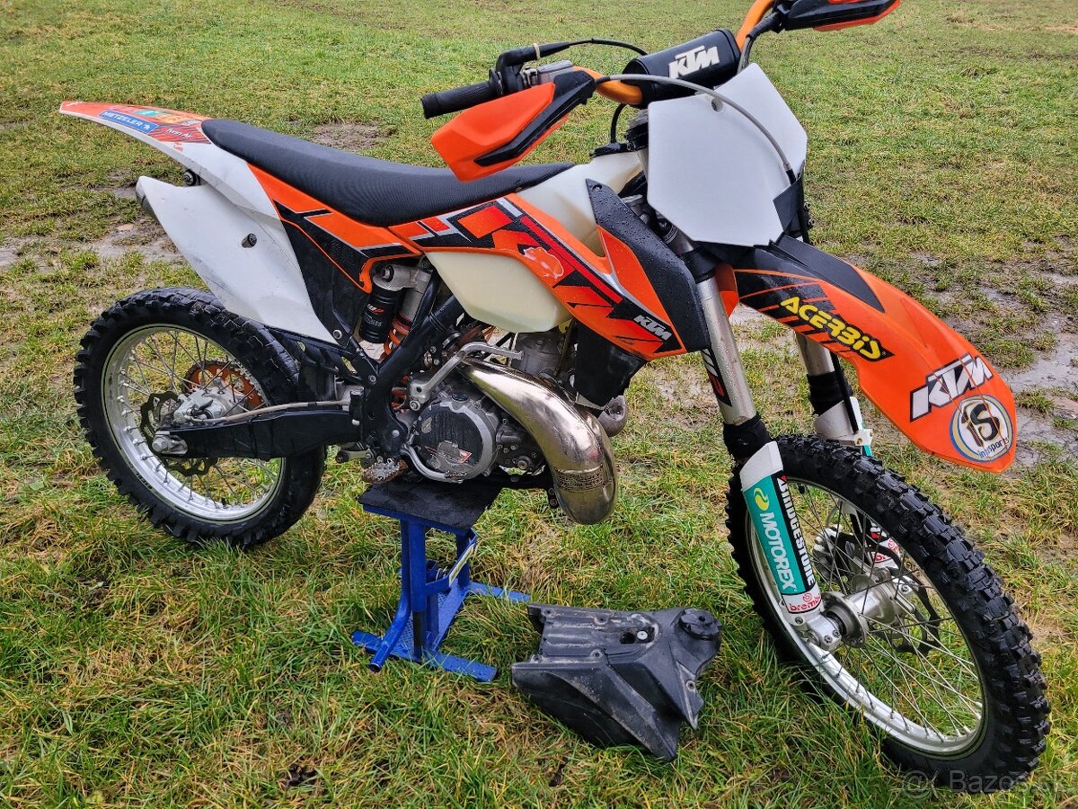 KTM SX 250 2012 Pro Circuit výfuk