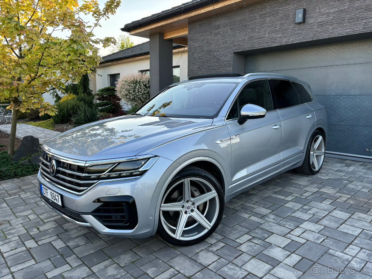 VW Touareg 3.0tdi R-line, Pano, Webasto, DPH, 79tis.km TOP