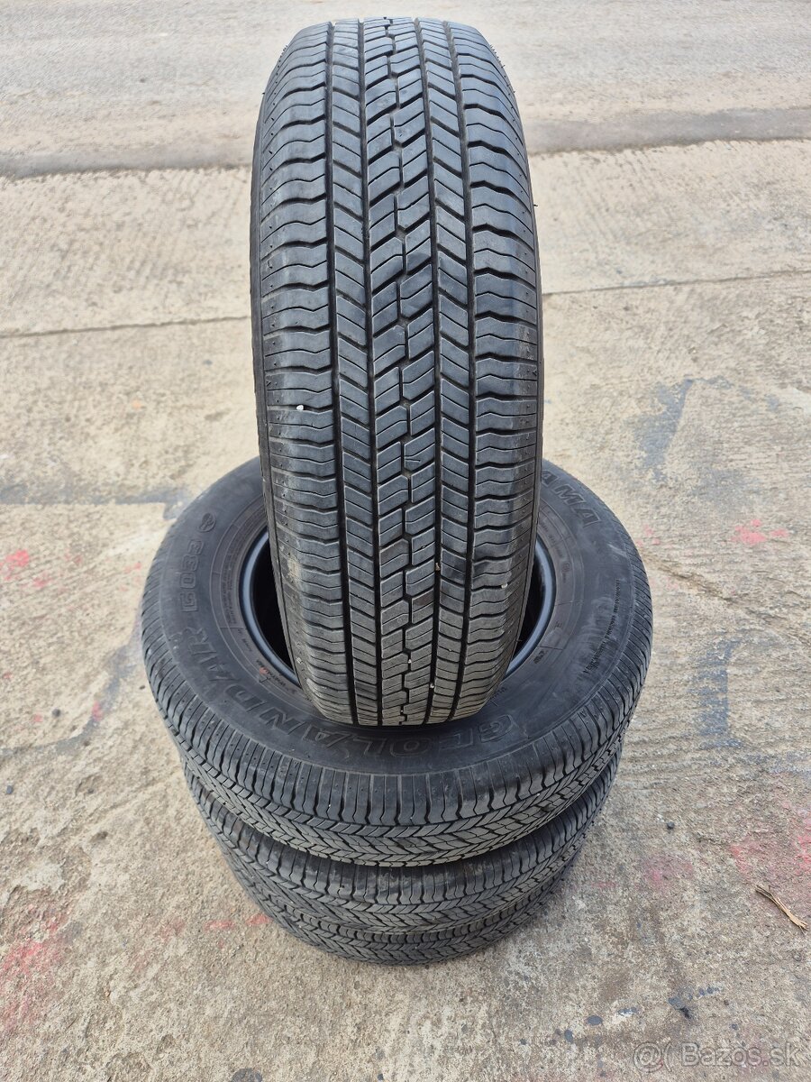 Yokohama 215/70 R16