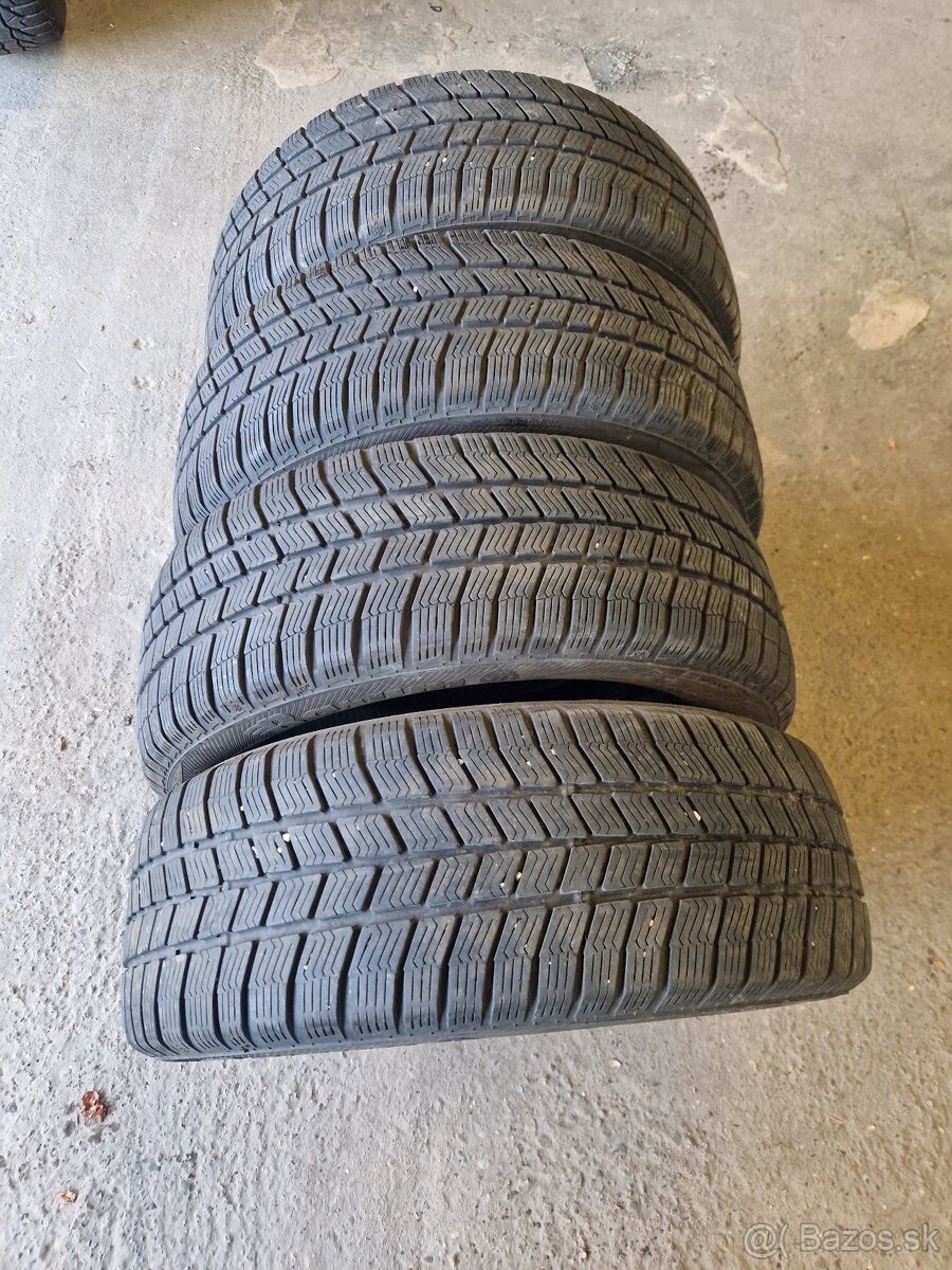 205/55R16 91T BARUM ZIMNÉ