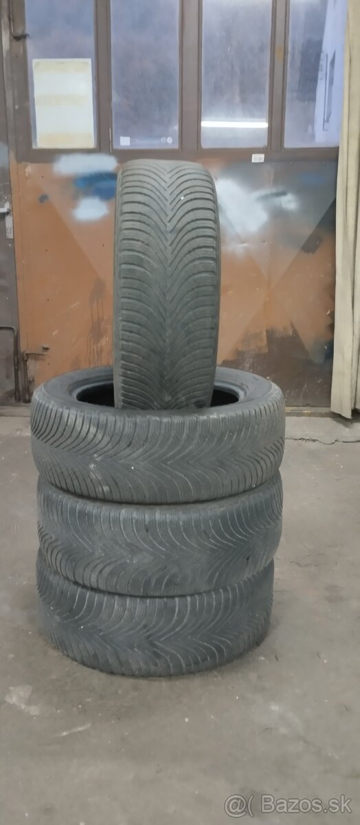 Michelin Alpin 5 215/55r17