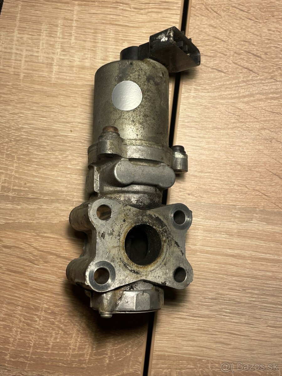 EGR Ventil LEXUS IS220D 25620-26101