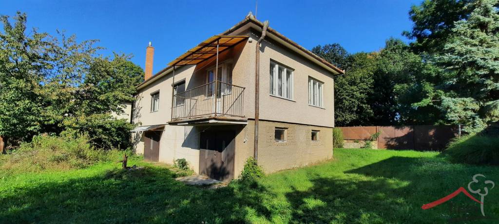 4-izbový RD na predaj, Zlaté Moravce, pozemok 899 m2