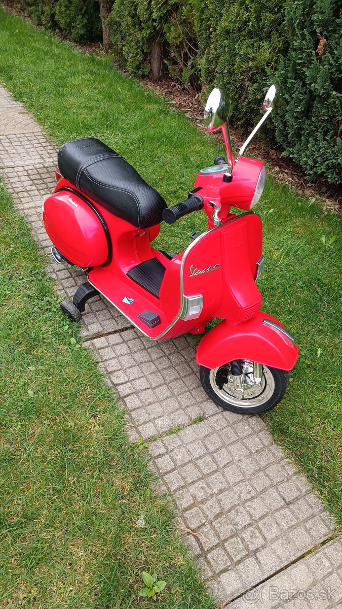 Elektrická detská motorka Vespa