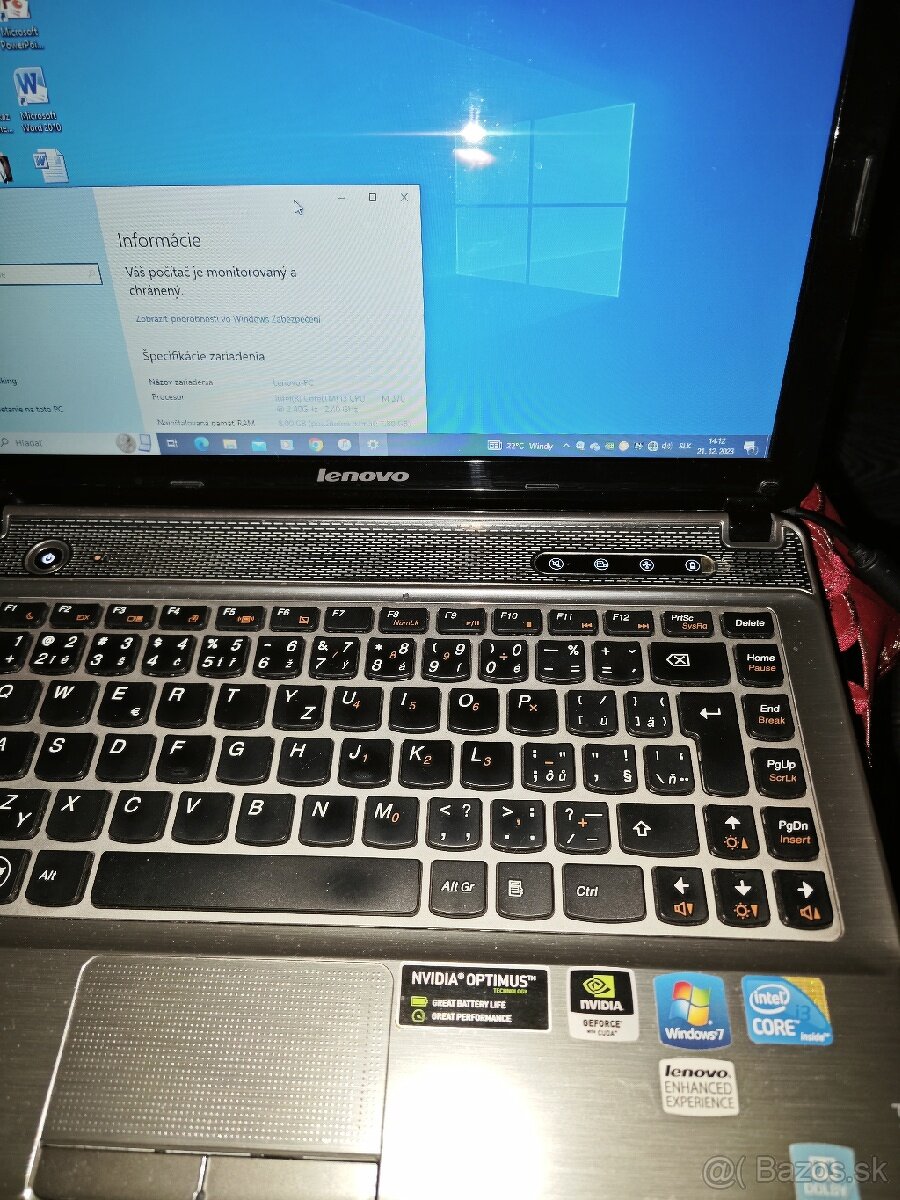 Lenovo Ideapad Z360 13", Intel i3, 8/500GB, DVD, HDMI